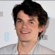 Edward Bluemel devient Hercule Poirot