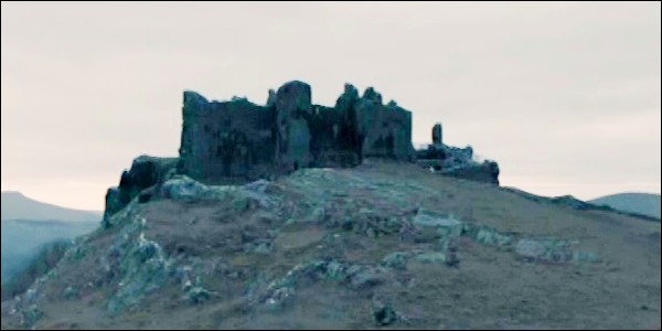 La Pierre, ruine où a été captive Diana Bishop